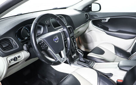 Volvo V40 Cross Country I, 2013 год, 1 379 000 рублей, 15 фотография