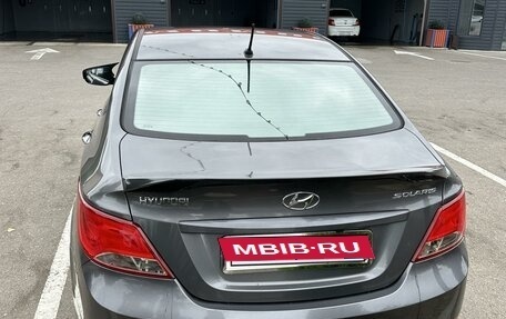 Hyundai Solaris II рестайлинг, 2015 год, 1 300 000 рублей, 3 фотография