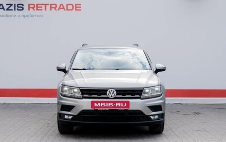 Volkswagen Tiguan II, 2019 год, 2 180 000 рублей, 2 фотография