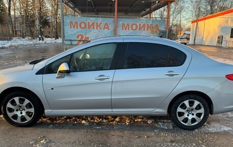 Peugeot 408 I рестайлинг, 2012 год, 630 000 рублей, 2 фотография