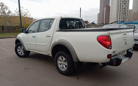 Mitsubishi L200 IV рестайлинг, 2013 год, 1 649 000 рублей, 6 фотография