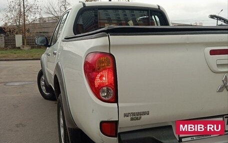 Mitsubishi L200 IV рестайлинг, 2013 год, 1 649 000 рублей, 5 фотография