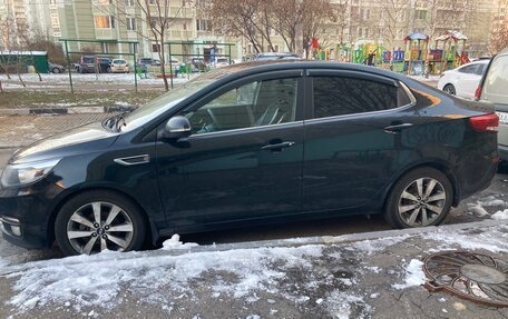 KIA Rio III рестайлинг, 2015 год, 1 046 000 рублей, 2 фотография