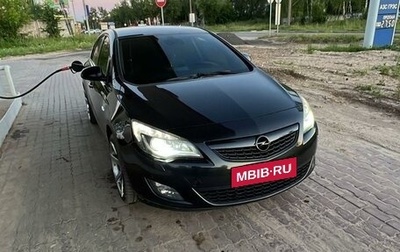 Opel Astra J, 2011 год, 860 000 рублей, 1 фотография