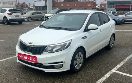 KIA Rio III рестайлинг, 2016 год, 1 030 000 рублей, 2 фотография