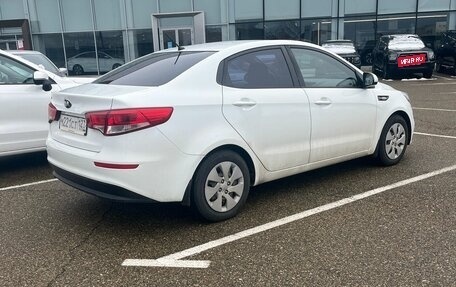 KIA Rio III рестайлинг, 2016 год, 1 030 000 рублей, 4 фотография