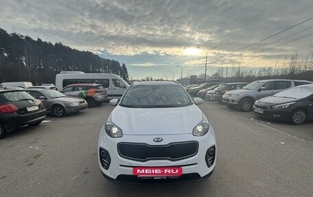 KIA Sportage IV рестайлинг, 2017 год, 1 900 000 рублей, 2 фотография