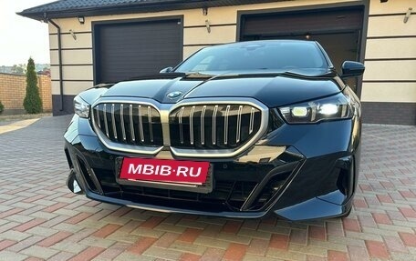 BMW 5 серия, 2023 год, 7 600 000 рублей, 2 фотография