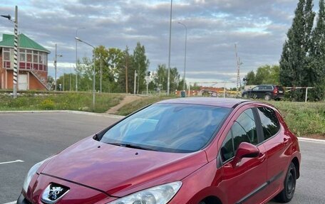 Peugeot 308 II, 2010 год, 1 фотография