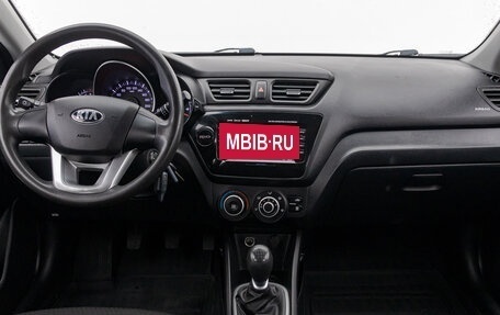 KIA Rio III рестайлинг, 2014 год, 880 000 рублей, 21 фотография