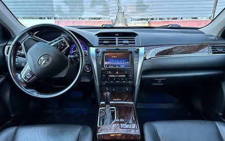 Toyota Camry, 2016 год, 3 600 000 рублей, 14 фотография