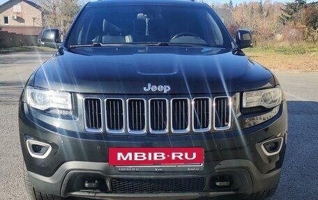 Jeep Grand Cherokee, 2013 год, 2 500 000 рублей, 2 фотография