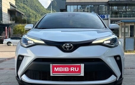 Toyota C-HR I рестайлинг, 2020 год, 1 890 000 рублей, 2 фотография