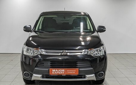 Mitsubishi Outlander III рестайлинг 3, 2014 год, 1 750 000 рублей, 2 фотография