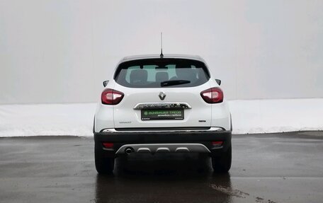 Renault Kaptur I рестайлинг, 2018 год, 1 555 000 рублей, 6 фотография