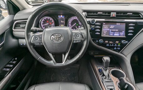 Toyota Camry, 2019 год, 2 999 000 рублей, 23 фотография