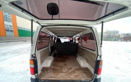 Toyota HiAce H100, 1993 год, 600 000 рублей, 7 фотография