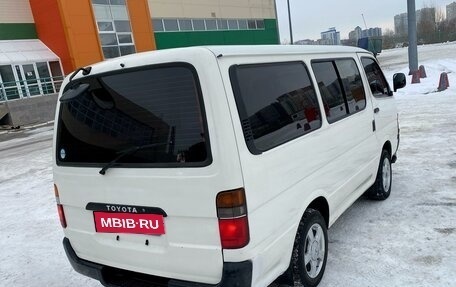 Toyota HiAce H100, 1993 год, 600 000 рублей, 27 фотография