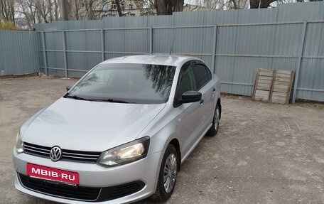 Volkswagen Polo VI (EU Market), 2012 год, 825 000 рублей, 3 фотография