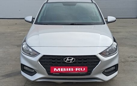 Hyundai Solaris II рестайлинг, 2019 год, 1 350 000 рублей, 8 фотография