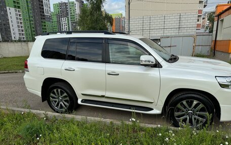 Toyota Land Cruiser 200, 2018 год, 8 000 000 рублей, 5 фотография