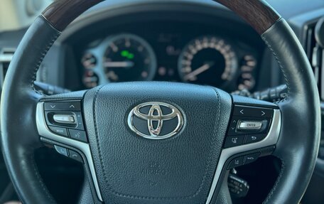 Toyota Land Cruiser 200, 2018 год, 8 000 000 рублей, 17 фотография