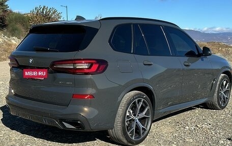 BMW X5, 2021 год, 8 495 000 рублей, 2 фотография