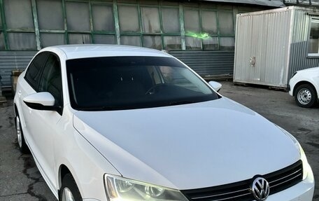 Volkswagen Jetta VI, 2014 год, 1 110 000 рублей, 7 фотография