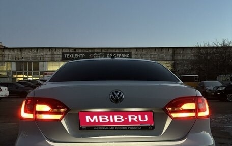 Volkswagen Jetta VI, 2014 год, 1 110 000 рублей, 10 фотография