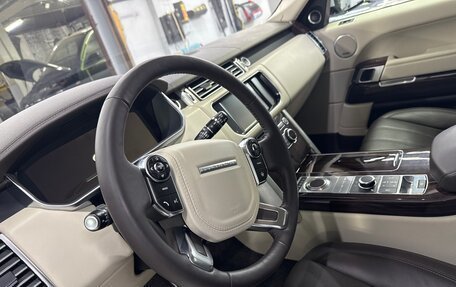 Land Rover Range Rover IV рестайлинг, 2015 год, 3 890 000 рублей, 10 фотография