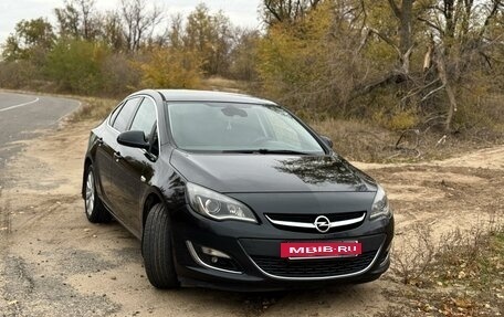 Opel Astra J, 2013 год, 1 200 000 рублей, 6 фотография