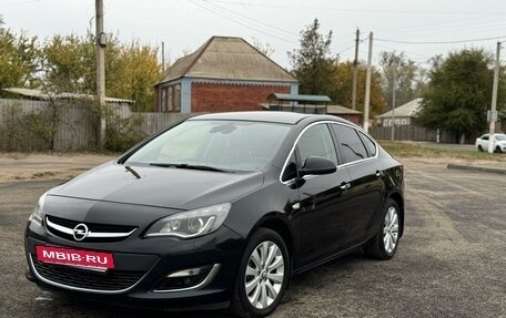 Opel Astra J, 2013 год, 1 200 000 рублей, 2 фотография