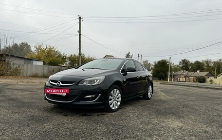 Opel Astra J, 2013 год, 1 200 000 рублей, 4 фотография