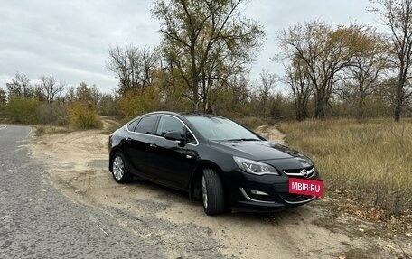 Opel Astra J, 2013 год, 1 200 000 рублей, 11 фотография