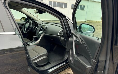 Opel Astra J, 2013 год, 1 200 000 рублей, 27 фотография