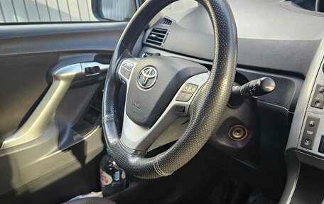 Toyota Verso I, 2011 год, 1 050 000 рублей, 10 фотография