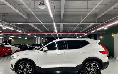 Volvo XC40 I, 2021 год, 3 950 000 рублей, 4 фотография