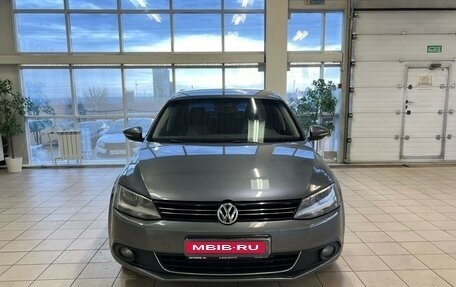 Volkswagen Jetta VI, 2012 год, 1 100 000 рублей, 3 фотография