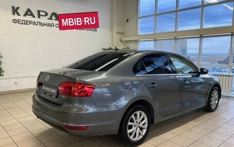 Volkswagen Jetta VI, 2012 год, 1 100 000 рублей, 2 фотография