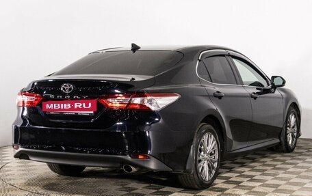 Toyota Camry, 2021 год, 2 399 000 рублей, 5 фотография