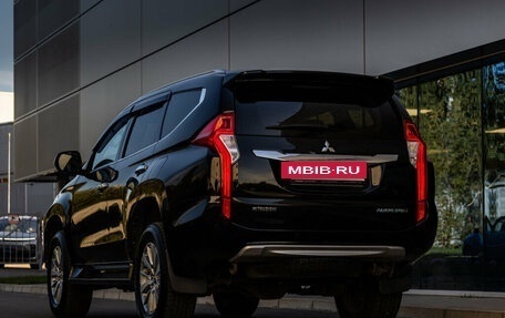 Mitsubishi Pajero Sport III рестайлинг, 2016 год, 3 789 000 рублей, 9 фотография