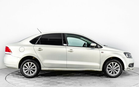 Volkswagen Polo VI (EU Market), 2015 год, 750 000 рублей, 4 фотография