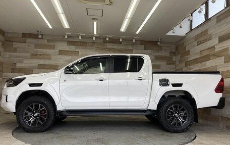 Toyota Hilux VIII, 2023 год, 4 815 000 рублей, 4 фотография