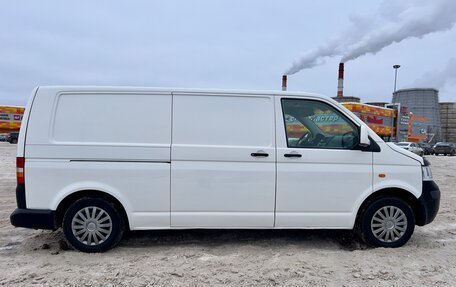 Volkswagen Transporter T5 рестайлинг, 2006 год, 957 500 рублей, 6 фотография