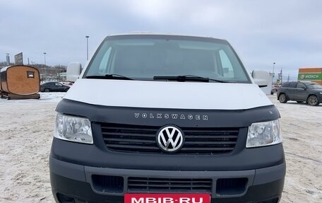 Volkswagen Transporter T5 рестайлинг, 2006 год, 957 500 рублей, 8 фотография