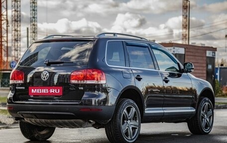 Volkswagen Touareg III, 2006 год, 1 000 000 рублей, 7 фотография