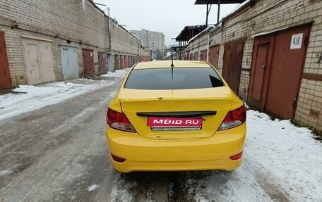 Hyundai Solaris II рестайлинг, 2013 год, 510 000 рублей, 16 фотография