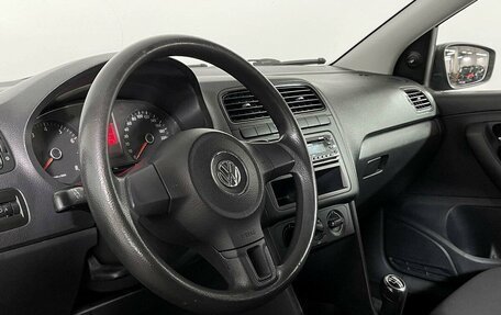 Volkswagen Polo VI (EU Market), 2012 год, 1 071 000 рублей, 13 фотография