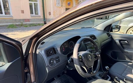 Volkswagen Polo VI (EU Market), 2015 год, 830 000 рублей, 5 фотография