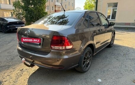 Volkswagen Polo VI (EU Market), 2015 год, 830 000 рублей, 3 фотография